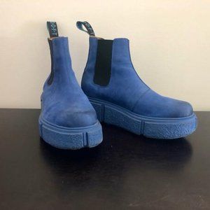Fluevog Piccolomini Platform Chelsea Boots
